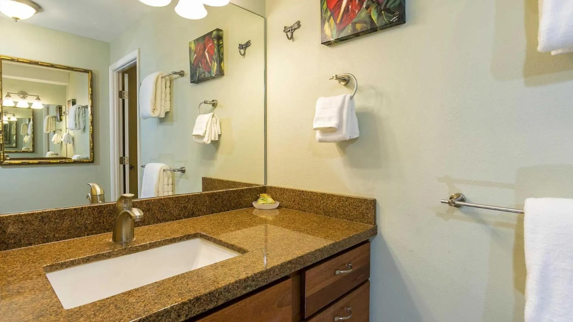 Kihei Akahi Resort - Unit C405 维雷亚 度假居